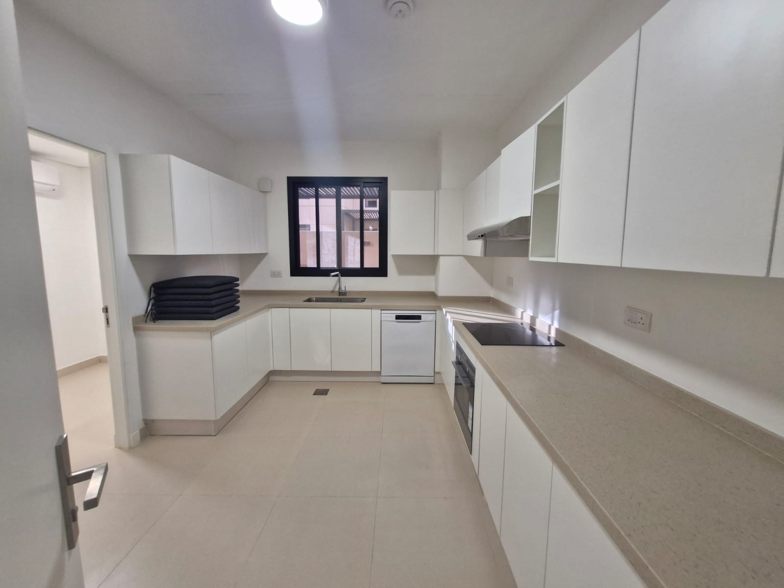 🏡 Luxury Furnished Duplex in Sedra (ROSHN) ✨ Modern Elegance Redefined ✨